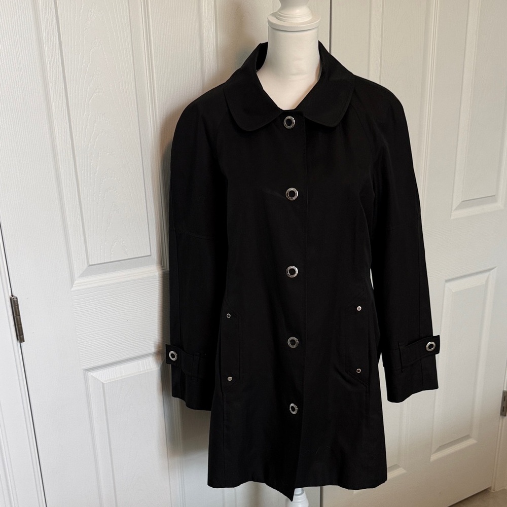London Fog Black Single-Breasted Raincoat Trench Coat with Metal-Trim Buttons - Picture 2 of 12